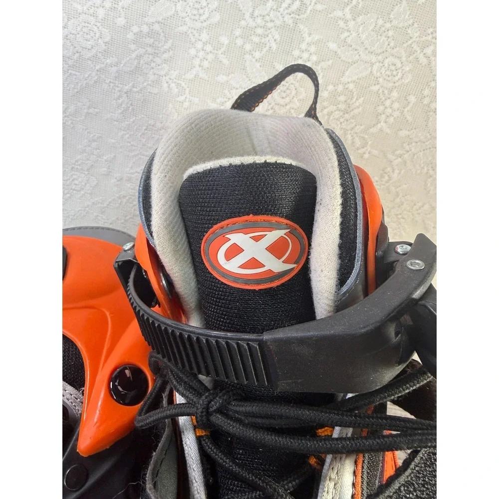 DBX‎ Boys/Girls Adjustable Ice Skates Size (1-4) youth/kids